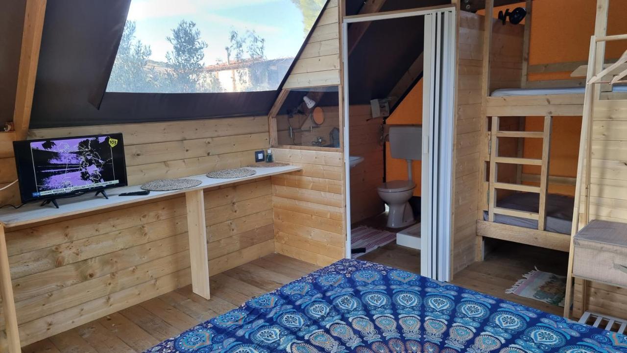 Sunset Valley Village Motta SantʼAnastasia Екстериор снимка